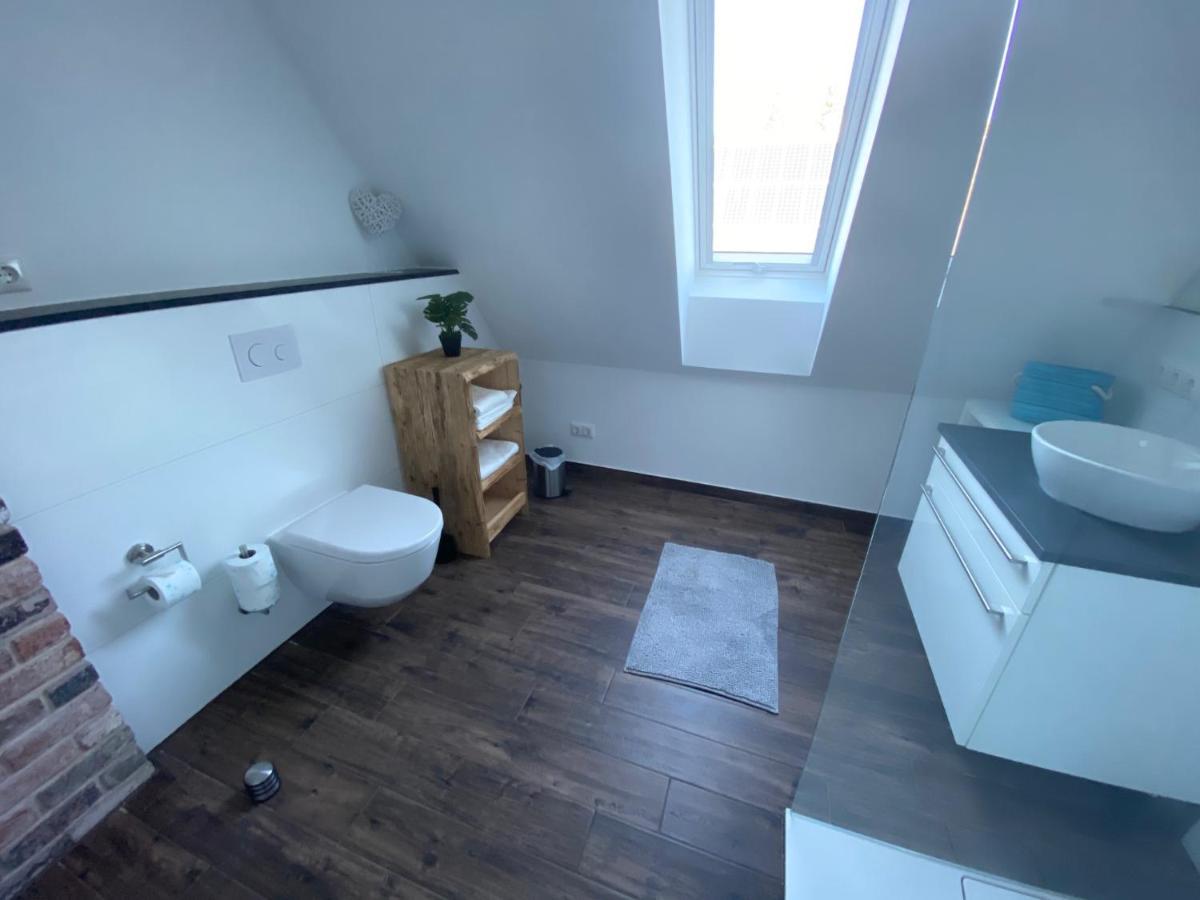 Holiday home Gaestehaus Roggenhorst - Aufwaendig Saniertes Haus, 200 Qm Wohnflaeche, 3 Baeder